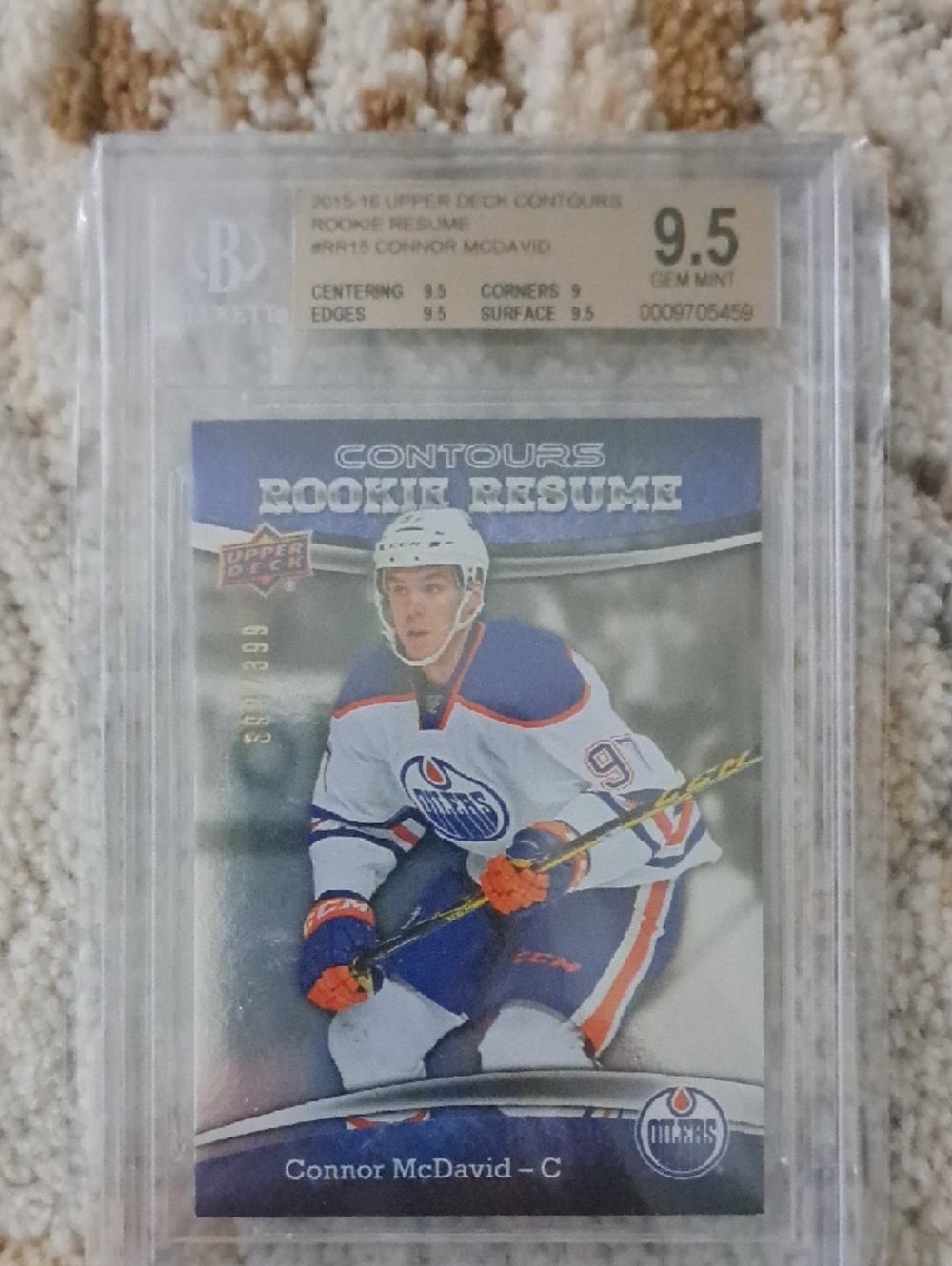 Connor McDavid Rookie NHL Card - Picture 5 of 6